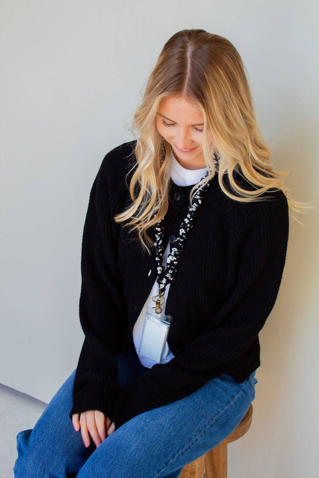 Andi Onyx Floral Lanyard