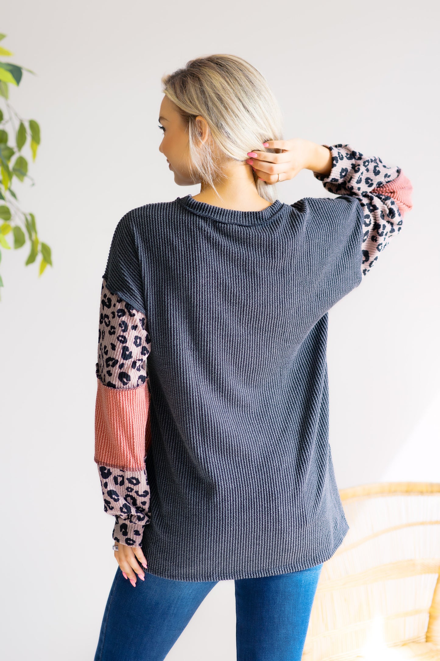 Heimish Rustic Prowl Top