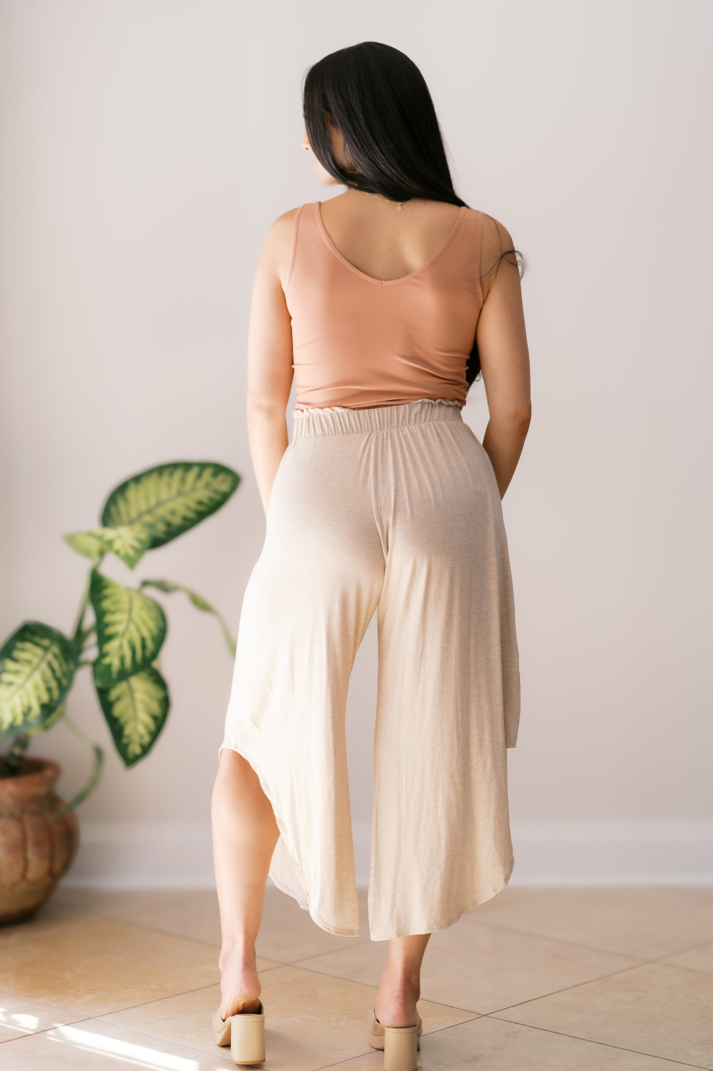 Perfect Peach Whisper Walk Bottoms