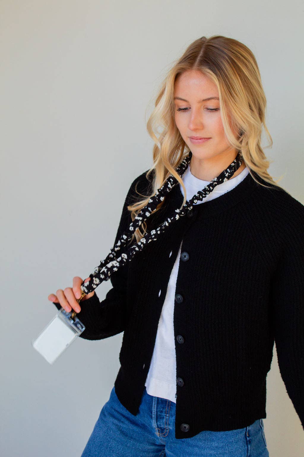 Andi Onyx Floral Lanyard
