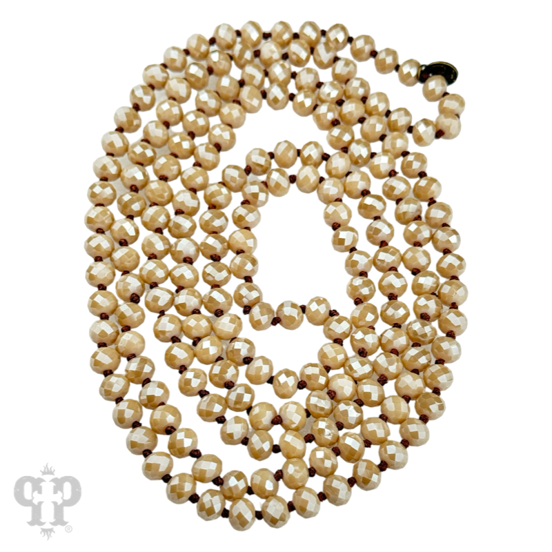 Pink Pananche Iridescent beige knotted layering necklace