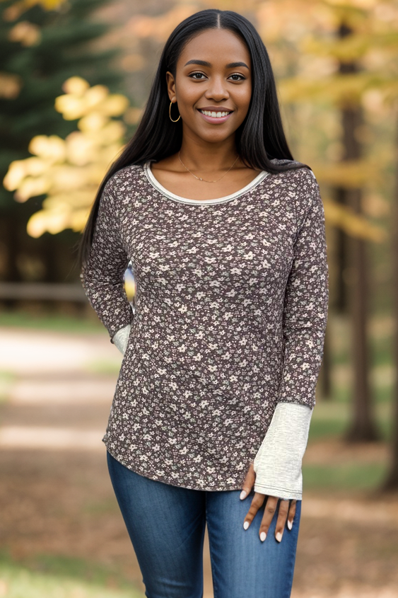 Lovely Melody Aster Floral - Thumbhole Top