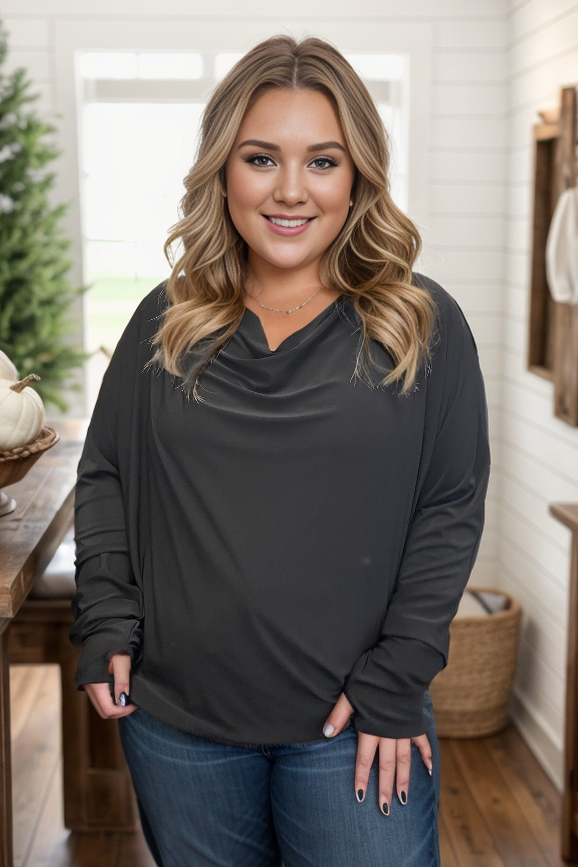 Shop In LA Beauty in Darkness - Thumbhole Dolman