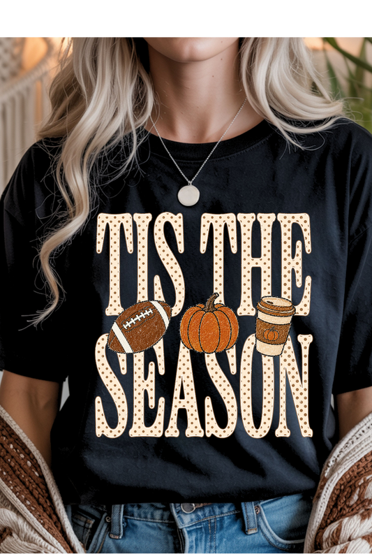 Tis The Season Graphic Tee