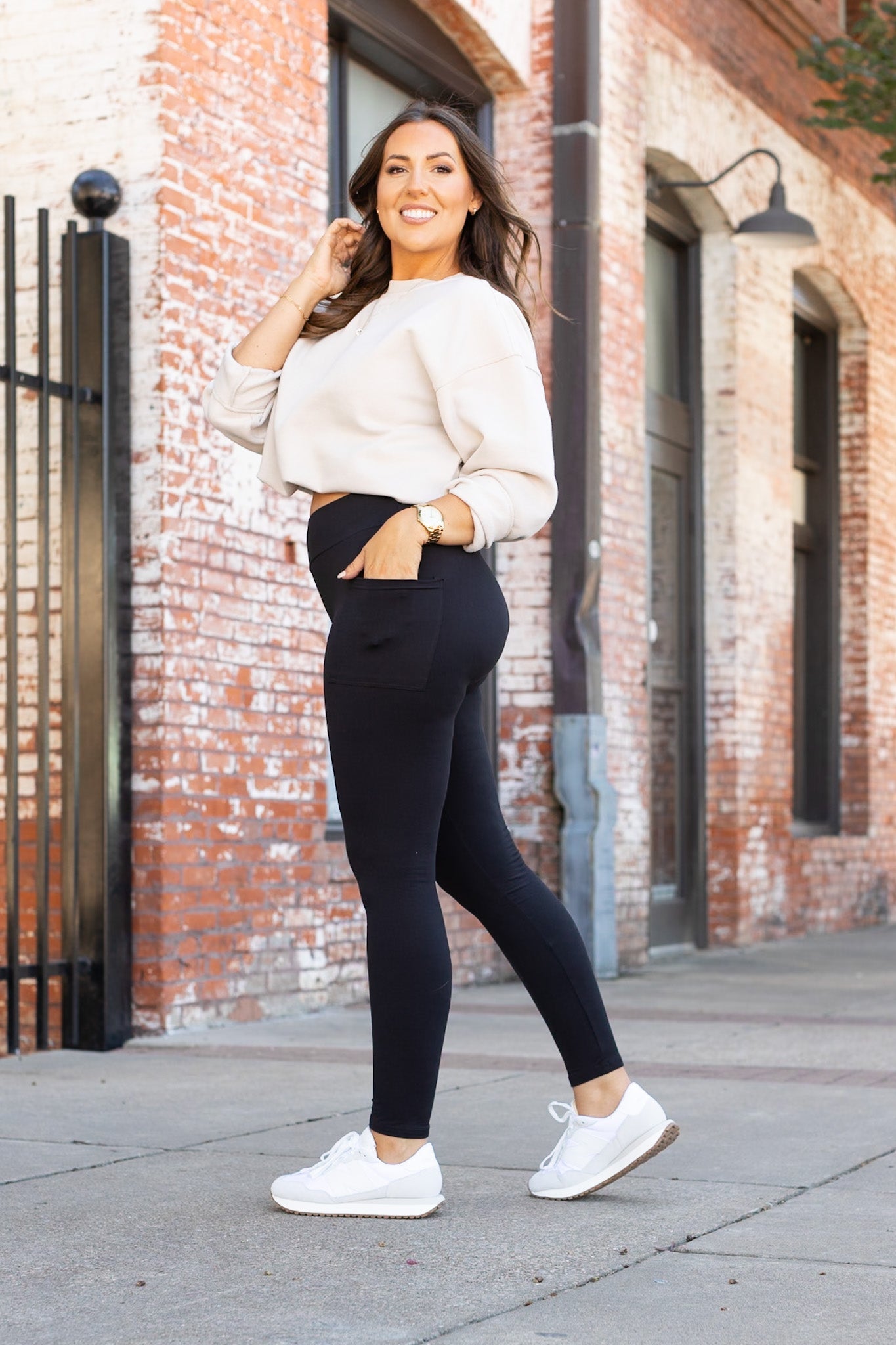 BLACK FULL-LENGTH Leggings with POCKET  - Luxe Leggings by Julia Rose®