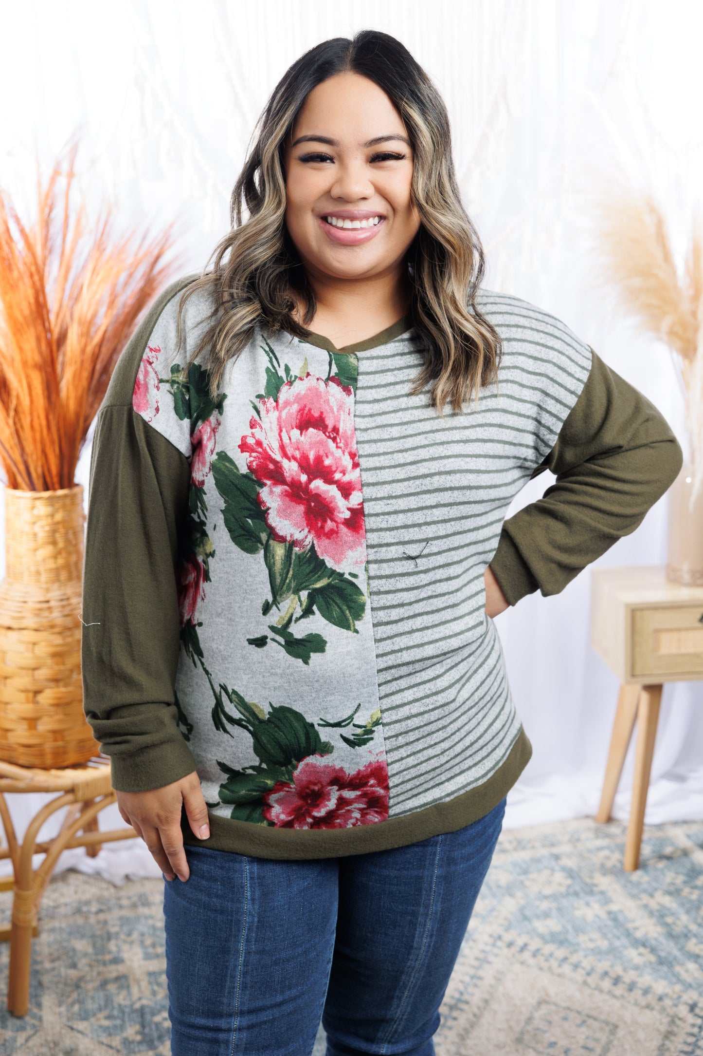 A. Gain Country Gardens Pullover