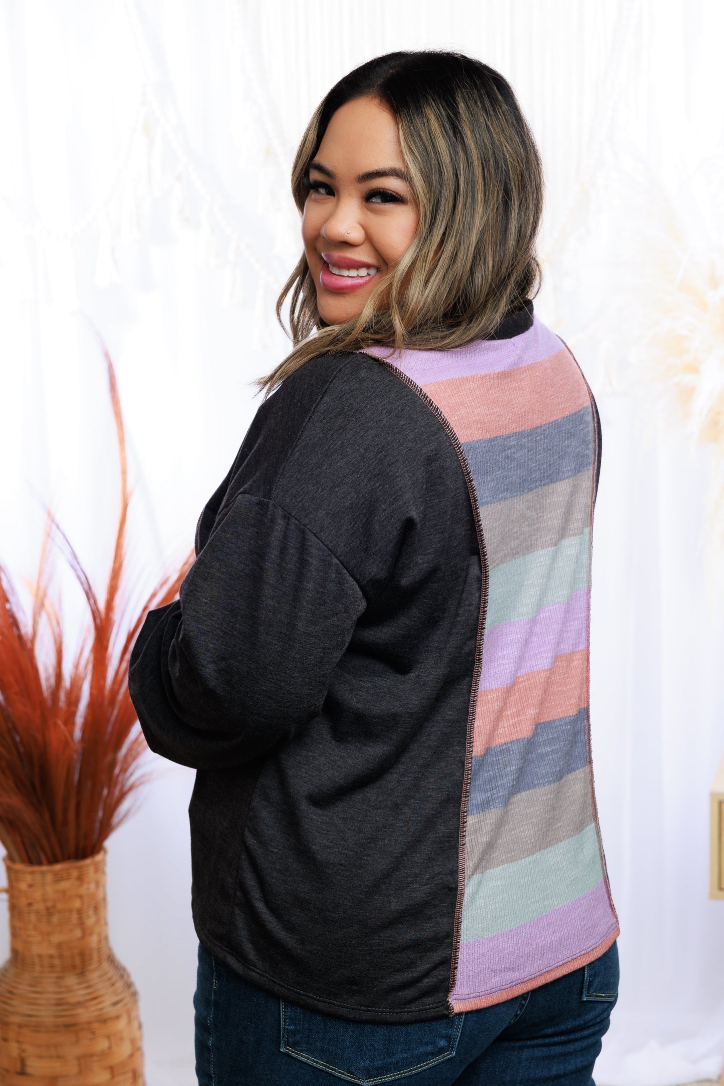 SugarFox Entwined With Joy - Pullover