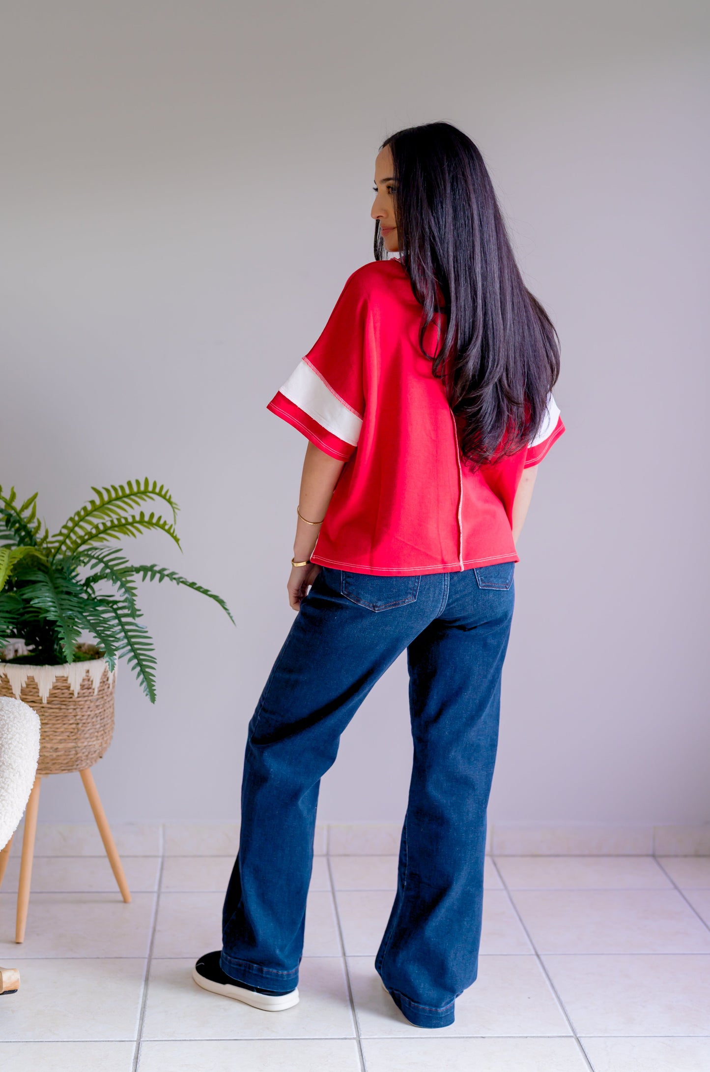 Zenana Heartline Exposed Seam Top