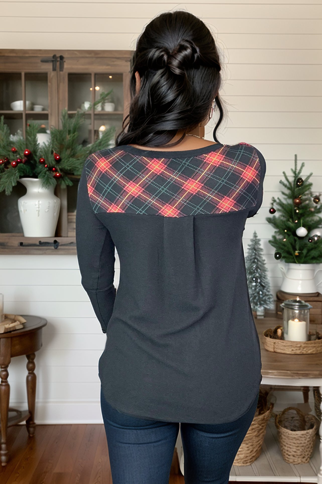 A. Gain Holly Jolly Plaid Pullover