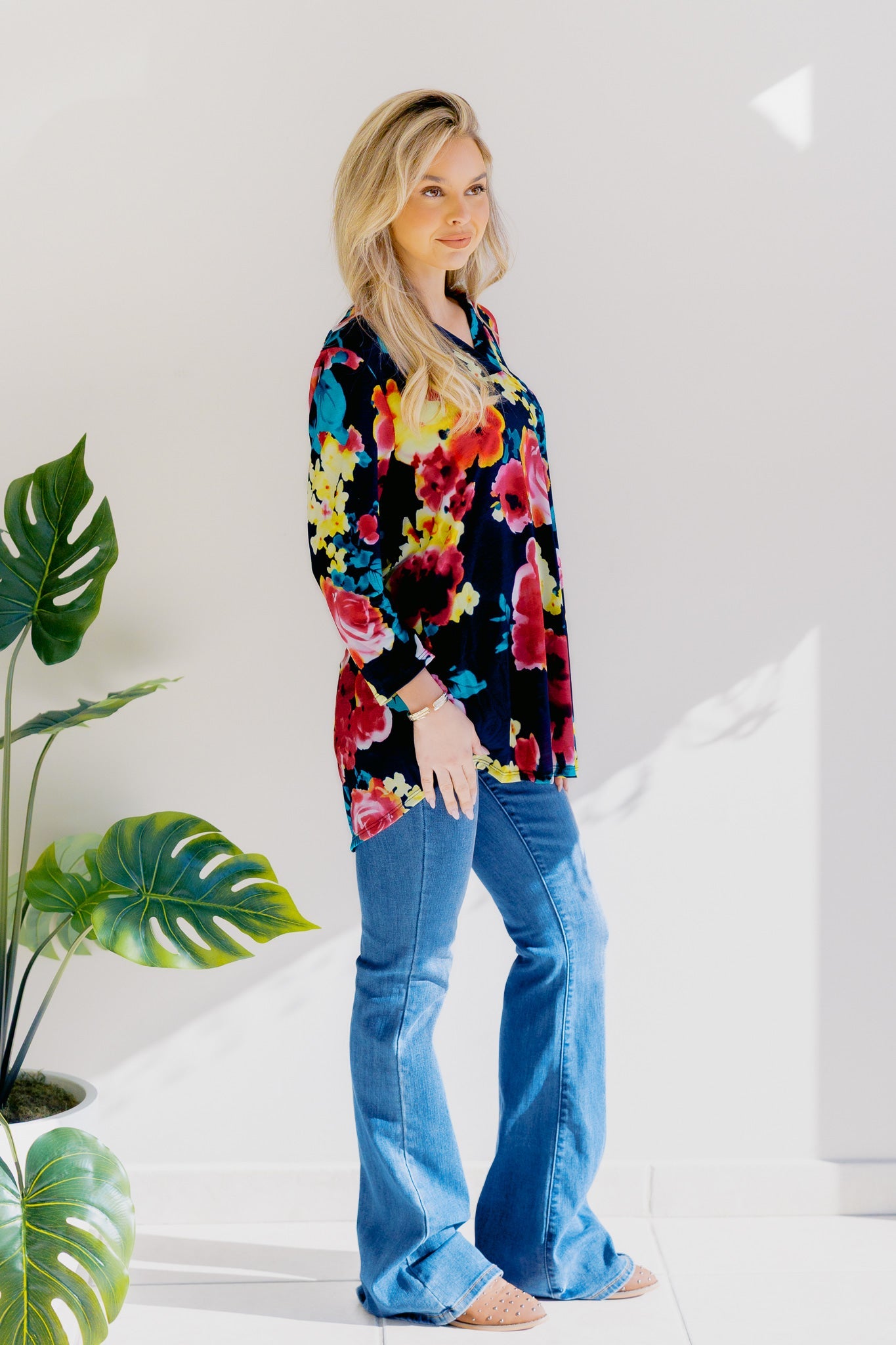 Shopin LA Glow Petal Gabby