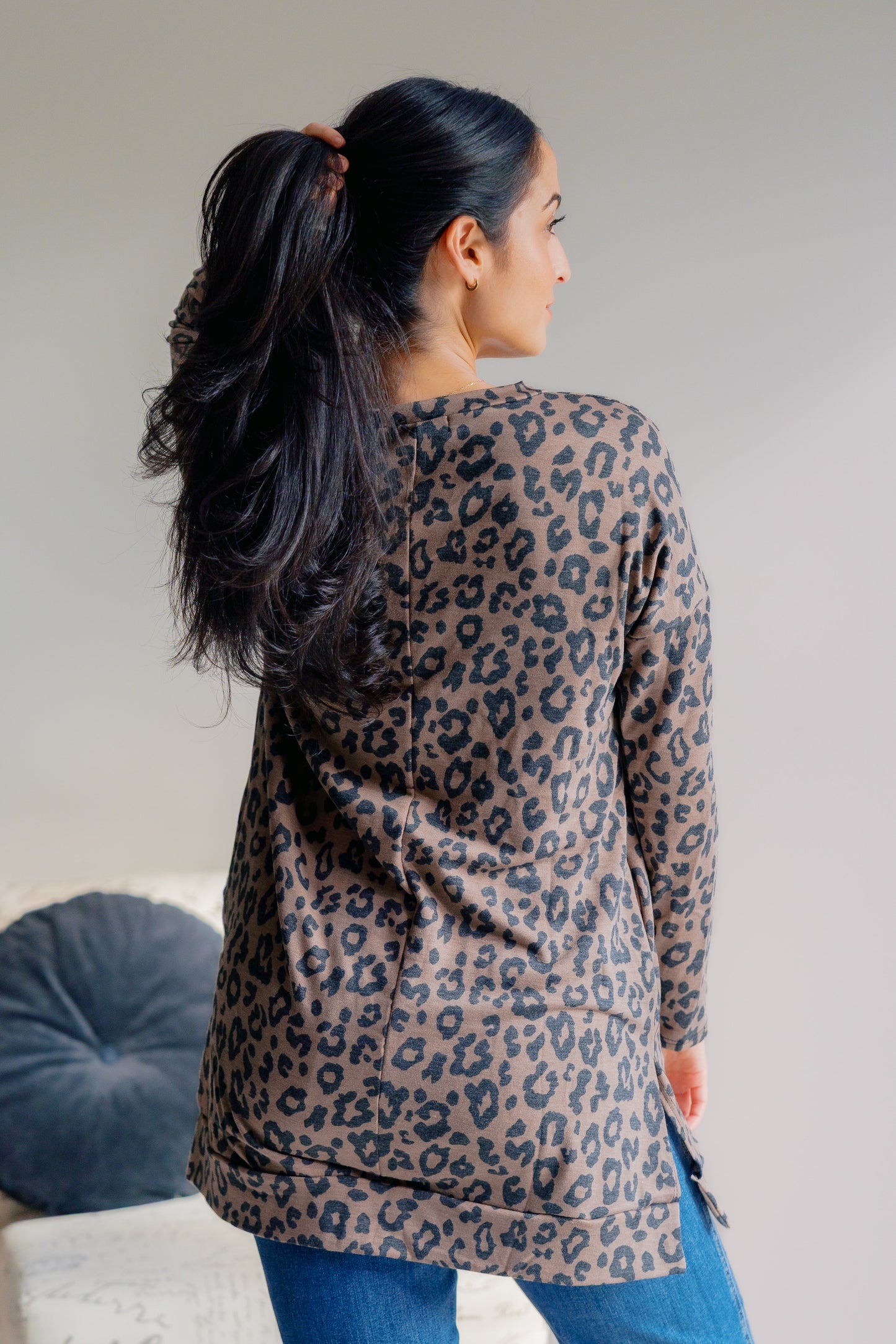 Sweet Lovely Leopard Lure V-Neck Tunic