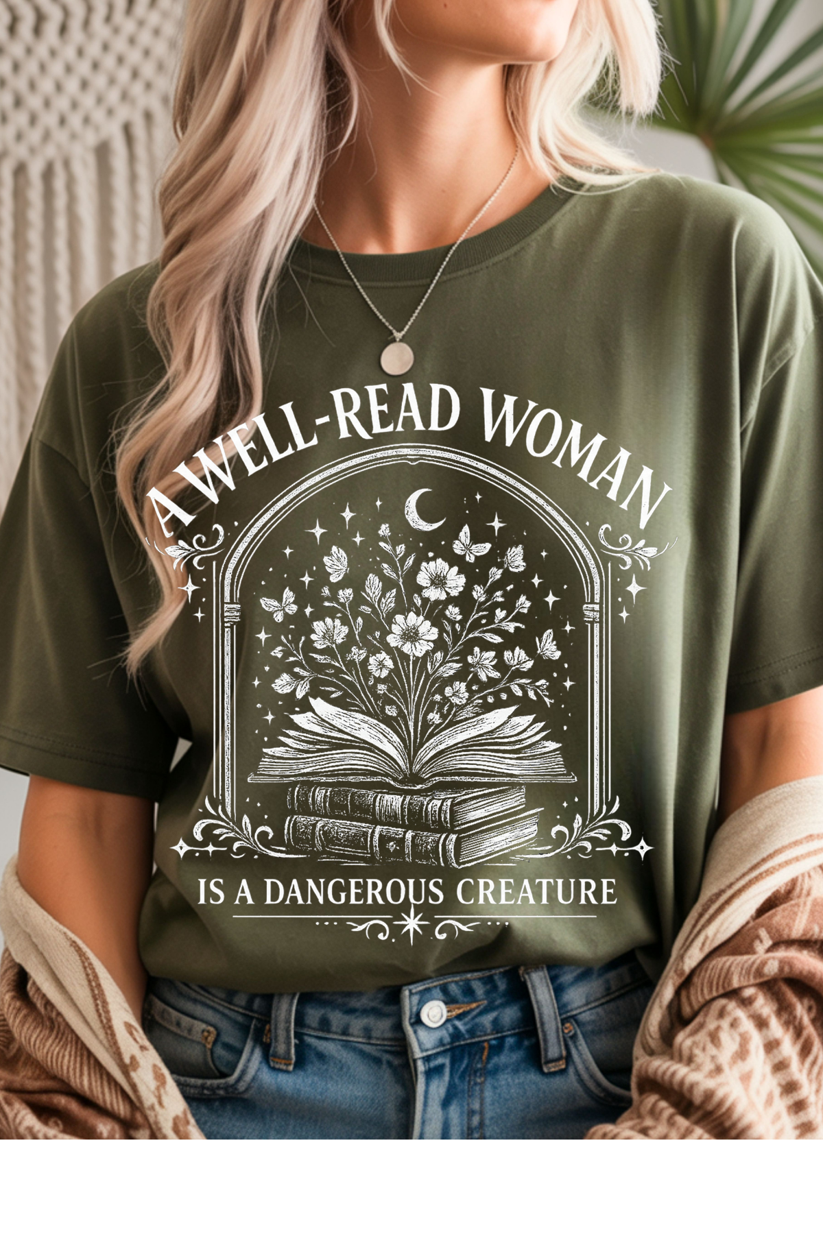 Well Read Woman Graphic Tee