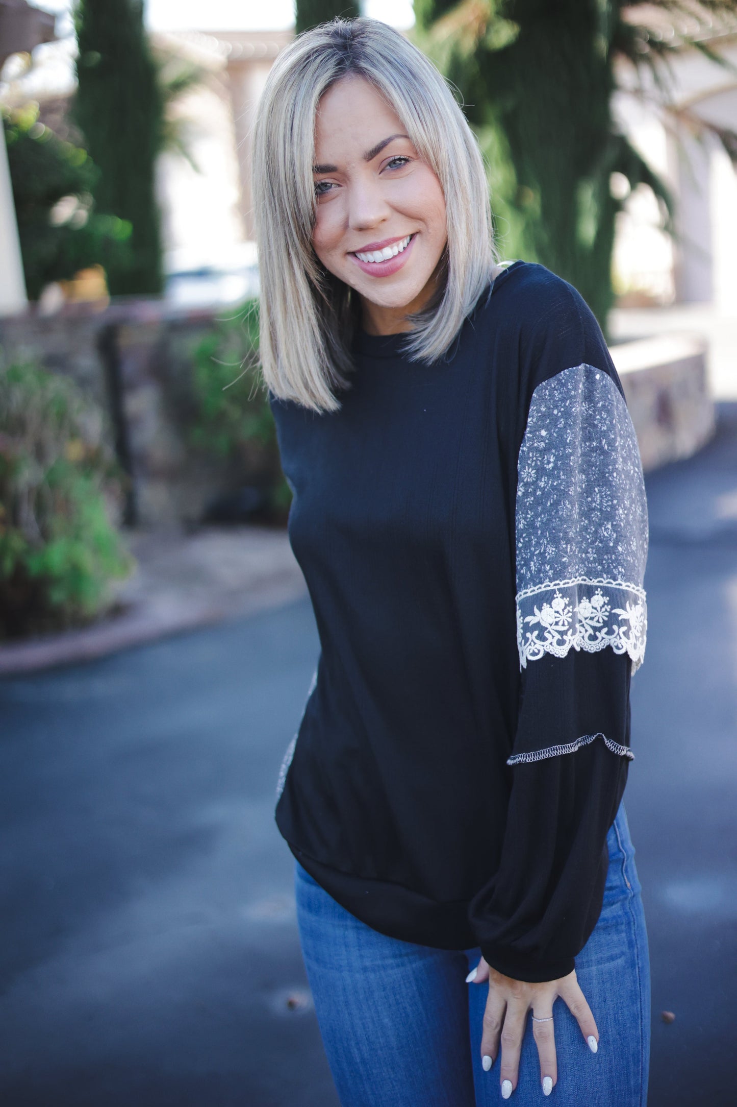 SugarFox Moonstruck Laced Bubble Sleeve