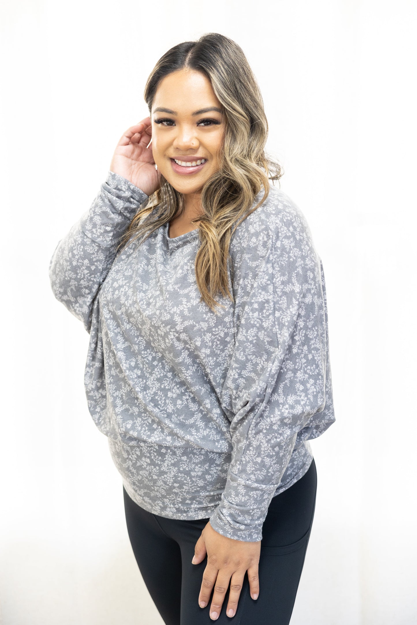Ordinary Day Wispy Floral Dolman
